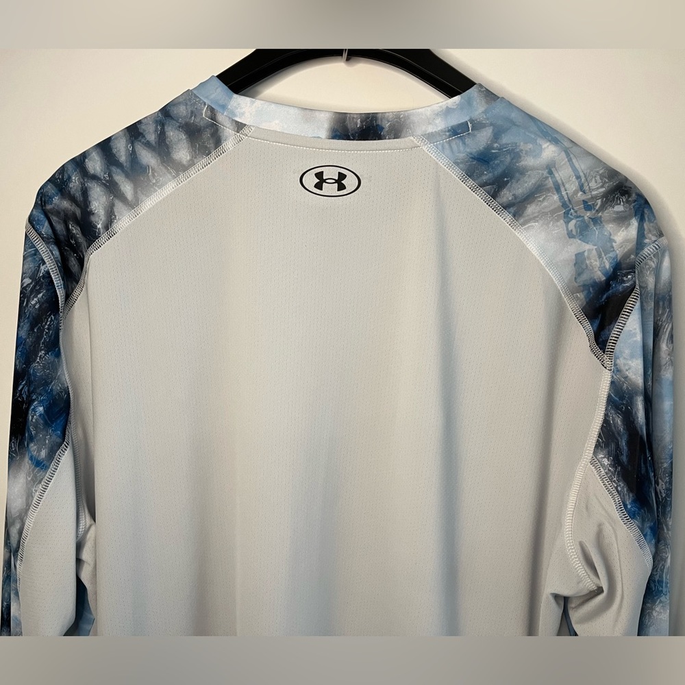 Under Armour Stretch wBreathable Mesh Back Long Sleeved Crew Neck Active Top - Picture 10 of 16